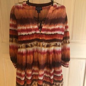 SCOOP NYC GORGEOUS TUNIC TOP SIZE MEDIUM